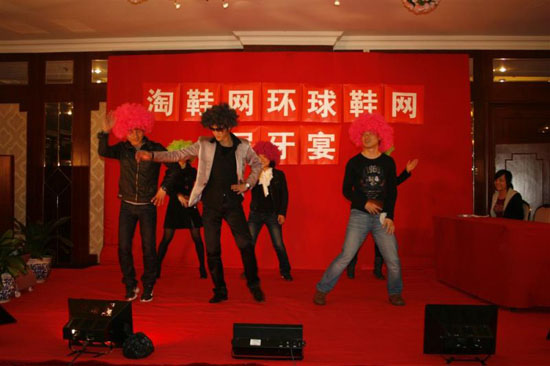 哥們,一定得忍住哇